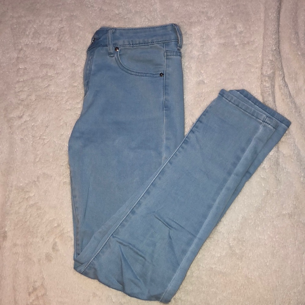 Forever 21 skinny jeans